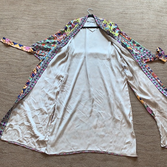 Zara Satun Effect Kimono Dress‎ - Picture 16 of 16